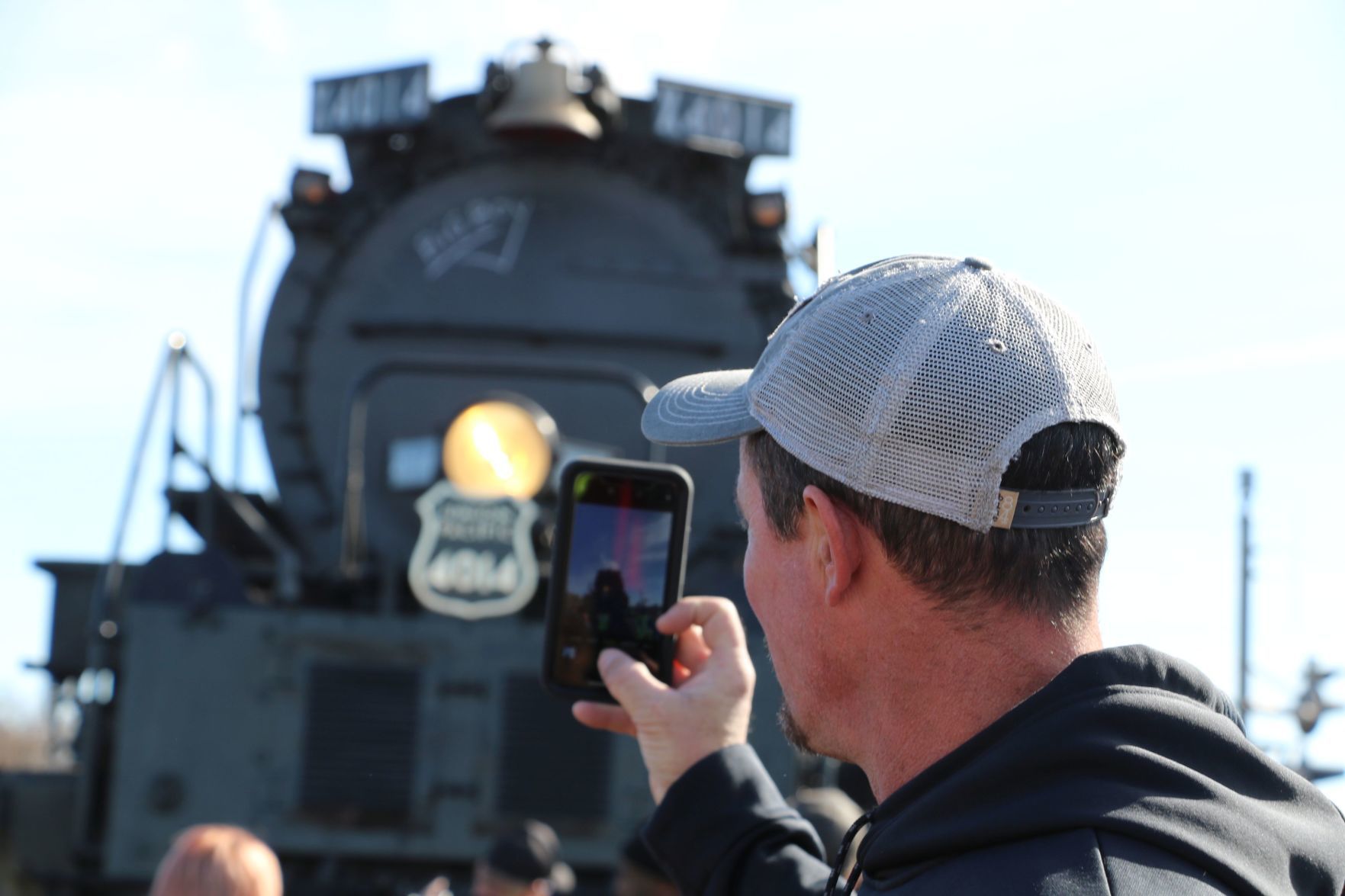 Wagoner welcomes Union Pacific's "Big Boy"